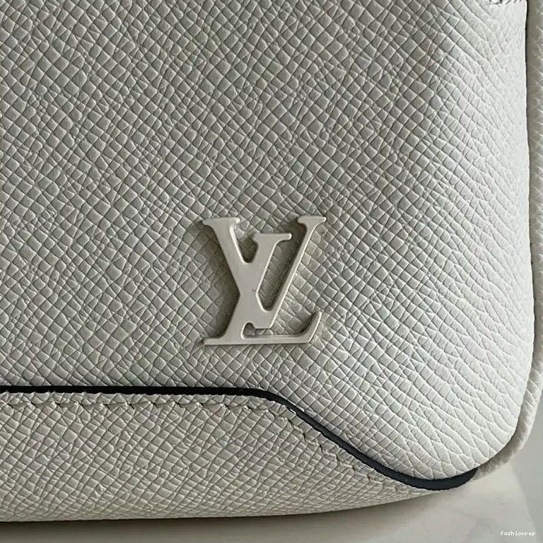 Fashionrep 2110YA0019 Bags LV 0814